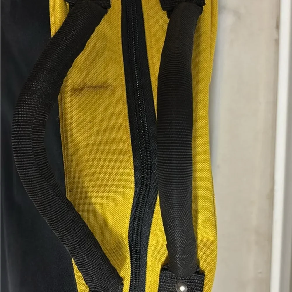 Vintage Gold’s Gym Maui Hawaii Bag